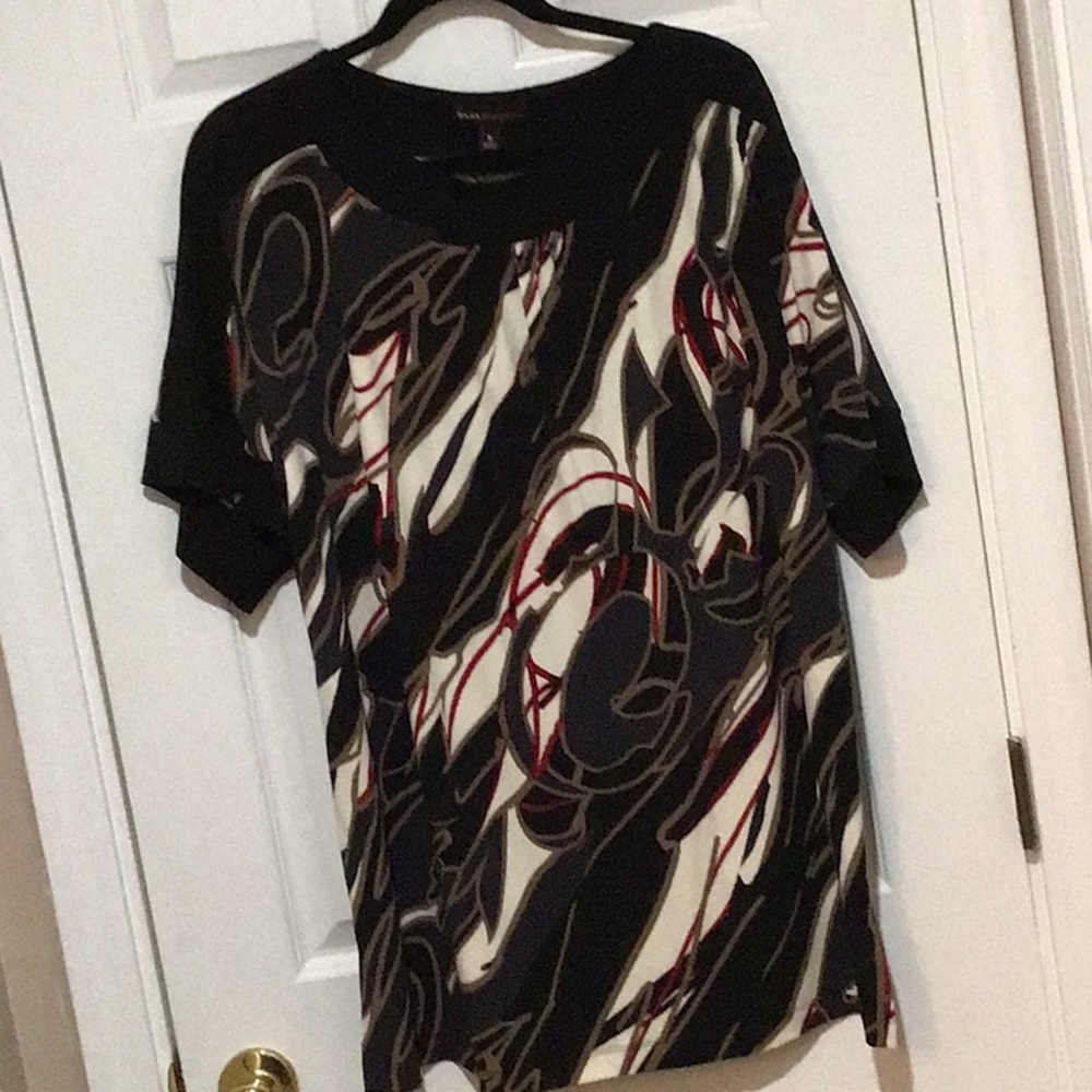 Tunic. Short sleeve